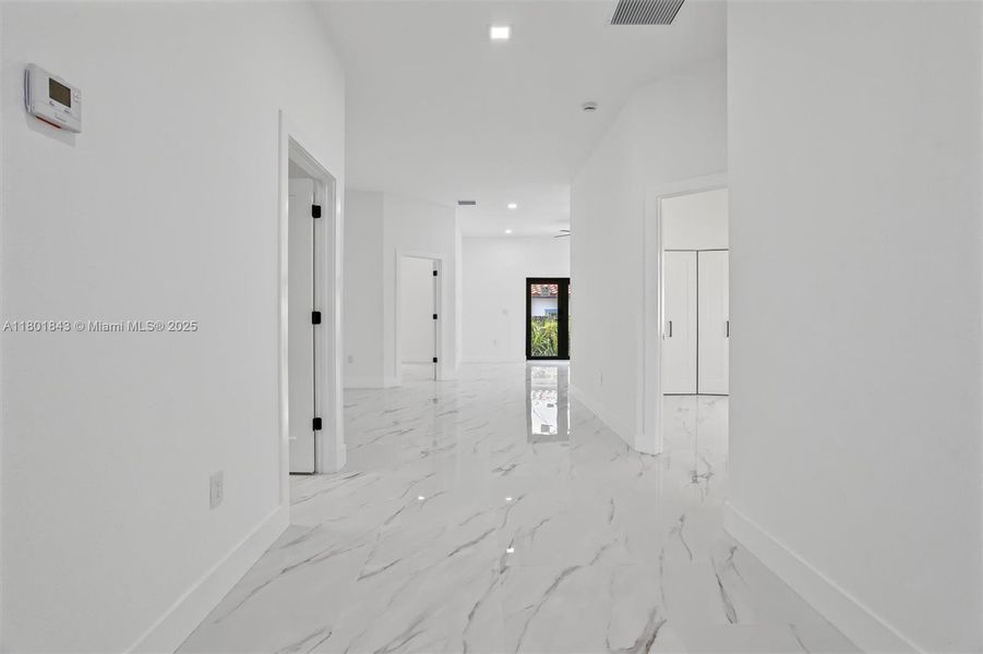Spacious, unfurnished interior of a new home in , Fort Lauderdale (Image 9). Spacious, unfurnished interior of a new home in , Fort Lauderdale (Image 9).