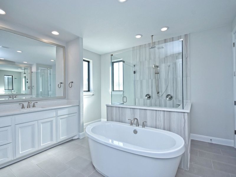 Representative furnished interior of a home built from the San Simeon I by Giddens Homes in Clearwater Ranch, Liberty Hill (Image 324).