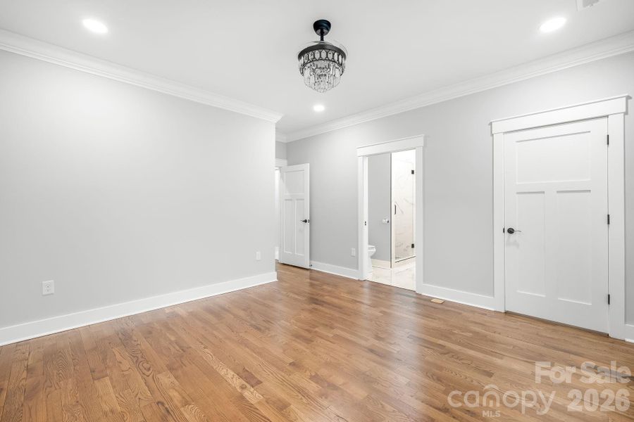 Spacious, unfurnished interior of a new home in , Charlotte (Image 18).