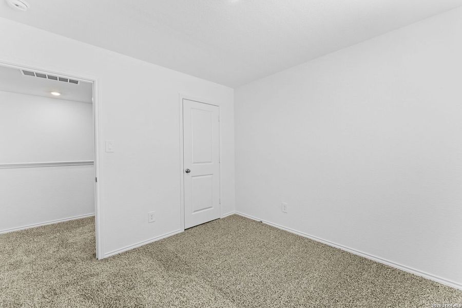 Spacious, unfurnished interior of a new home in Preserve at Medina, Von Ormy (Image 26).