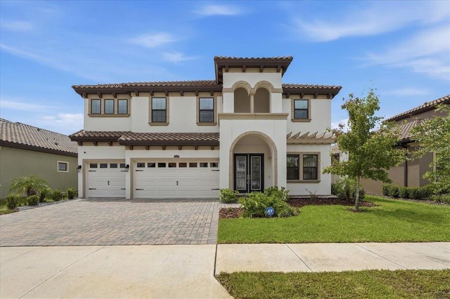 Front exterior of a new home in , San Antonio, FL, highlighting curb appeal (Image 25).