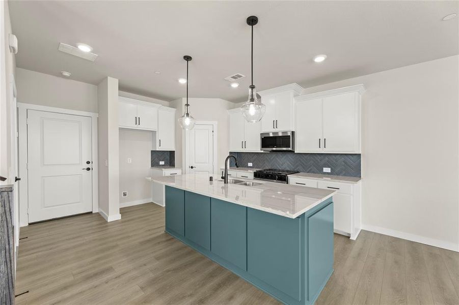 Furnished interior view inside a new home in Ten Mile Creek, Celina (Image 8).