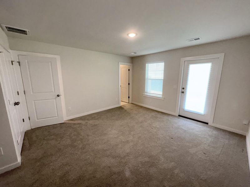 Spacious, unfurnished interior of a new home in , Hanahan (Image 13).