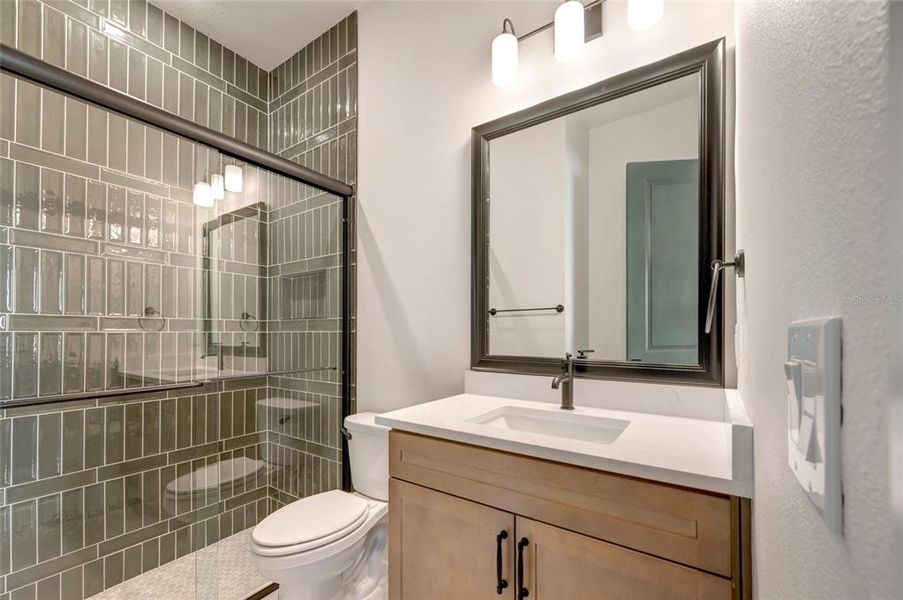 Furnished interior view inside a new home in Palmera Wellen Park – Executive Series, Venice (Image 9). Furnished interior view inside a new home in Palmera Wellen Park – Executive Series, Venice (Image 9).