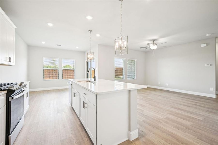 Photo is not of the actual home, but is an inspirational photo of builder’s model home and may depict options, furnishings, and/or decorator features that are not included. Photo is not of the actual home, but is an inspirational photo of builder’s model home and may depict options, furnishings, and/or decorator features that are not included.