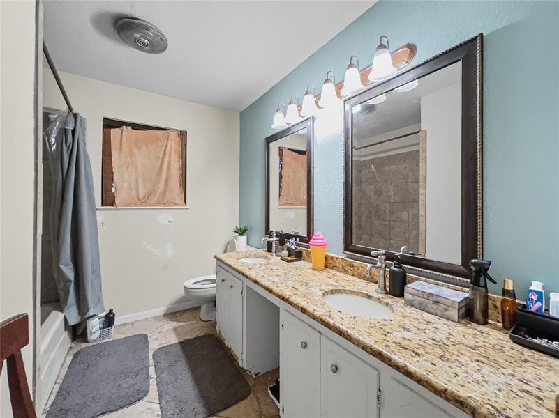 Furnished interior view inside a new home in , Wake Village (Image 4). Furnished interior view inside a new home in , Wake Village (Image 4).