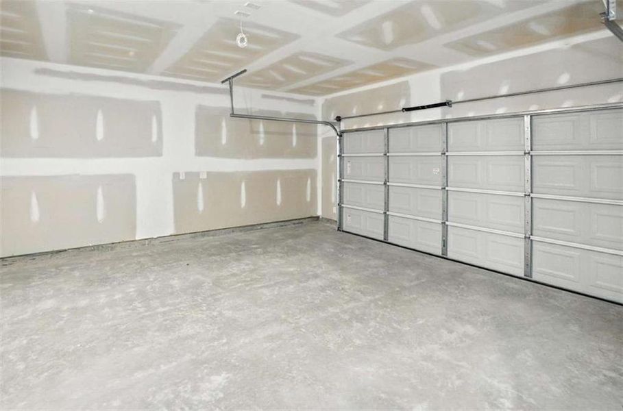 Image 38 of a home in Creekside Landing.