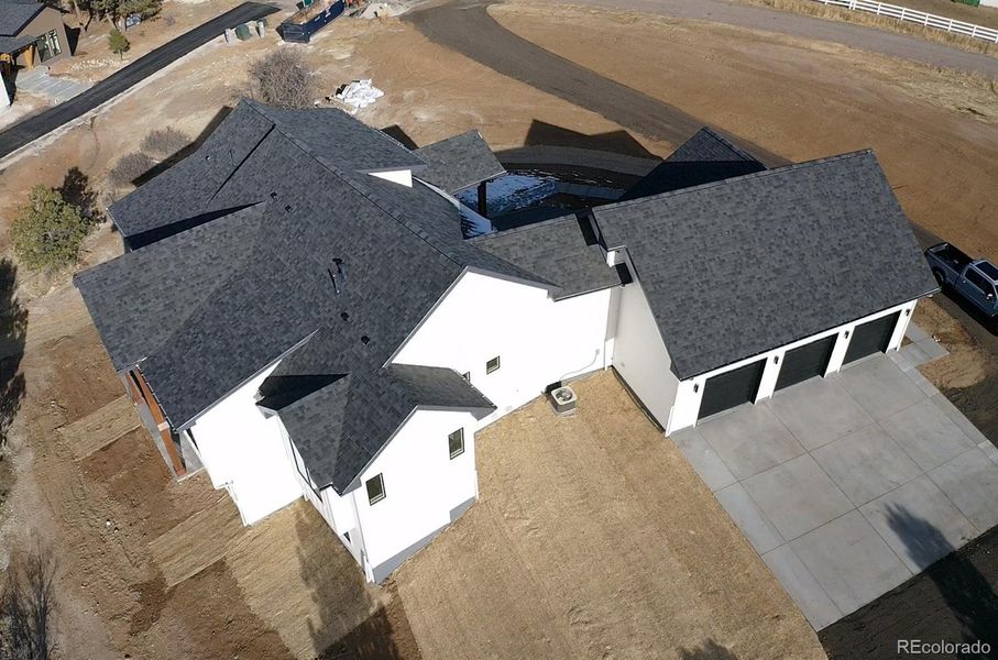 Image 48 of a home in .