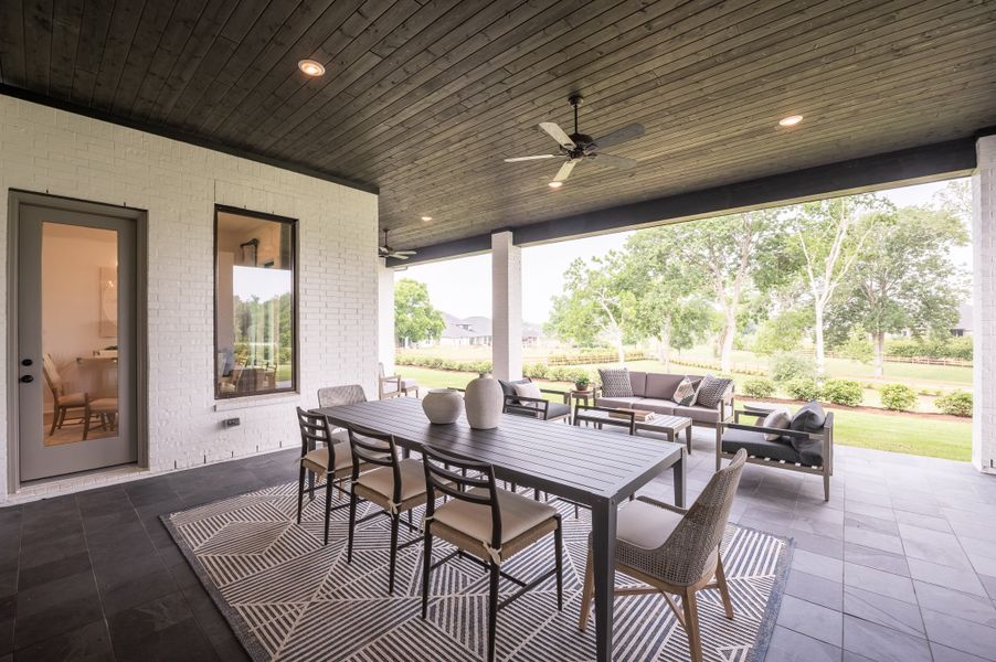 Image 94 representing the Meritage by Tri Pointe Homes in Legacy Grove, Montgomery, TX.