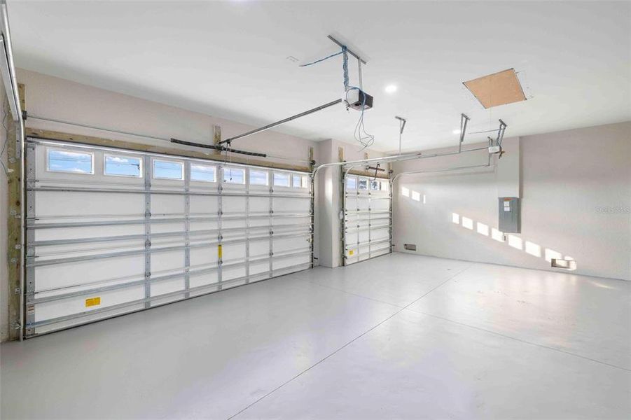 Spacious, unfurnished interior of a new home in , Placida (Image 20). Spacious, unfurnished interior of a new home in , Placida (Image 20).