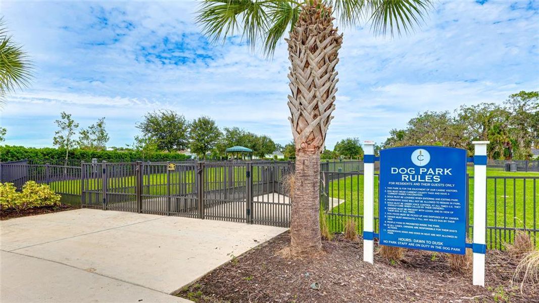 Community amenities in , Parrish (Image 55).
