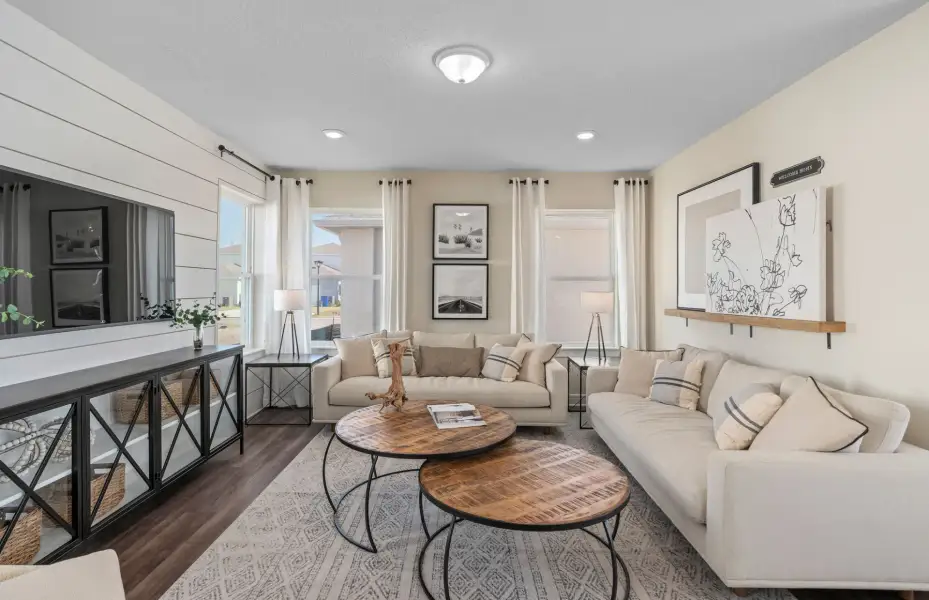 Representative furnished interior of a home built from the Caden by Pulte Homes in Crescent Ridge, Apopka (Image 8).