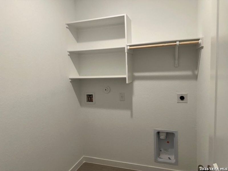 Spacious, unfurnished interior of a new home in Juniper Ranch, Spring Branch (Image 21).