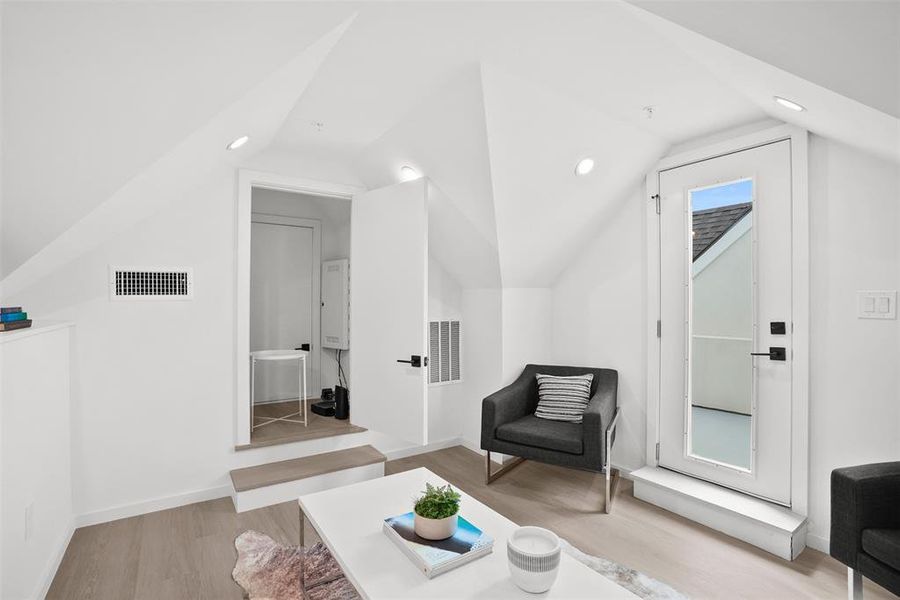 Furnished interior view inside a new home in , Dallas (Image 6).