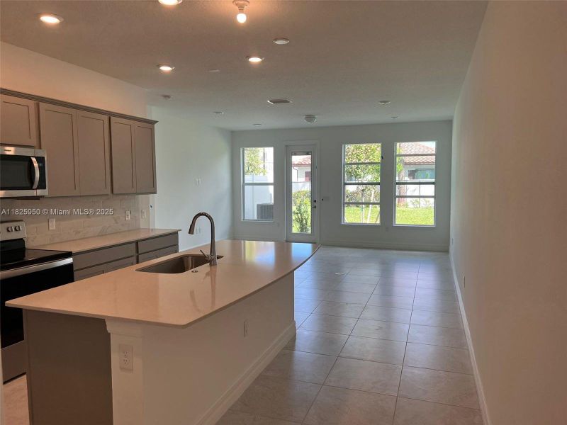 Furnished interior view inside a new home in , West Palm Beach (Image 7).