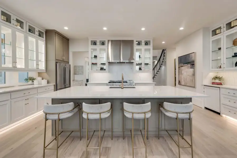 Representative furnished interior of a home built from the Grand Silverleaf by Grand Homes in Grand Oaks, Celina (Image 9).