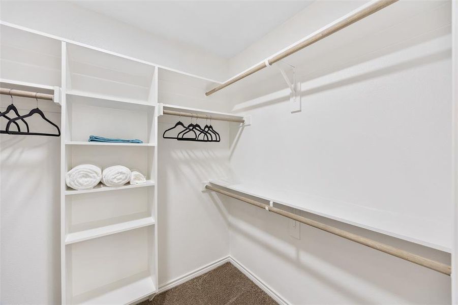 Spacious, unfurnished interior of a new home in , Henrietta (Image 25).