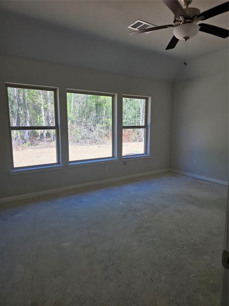 Image 13 of a home in Sundance Cove - Paintbrush Collection.
