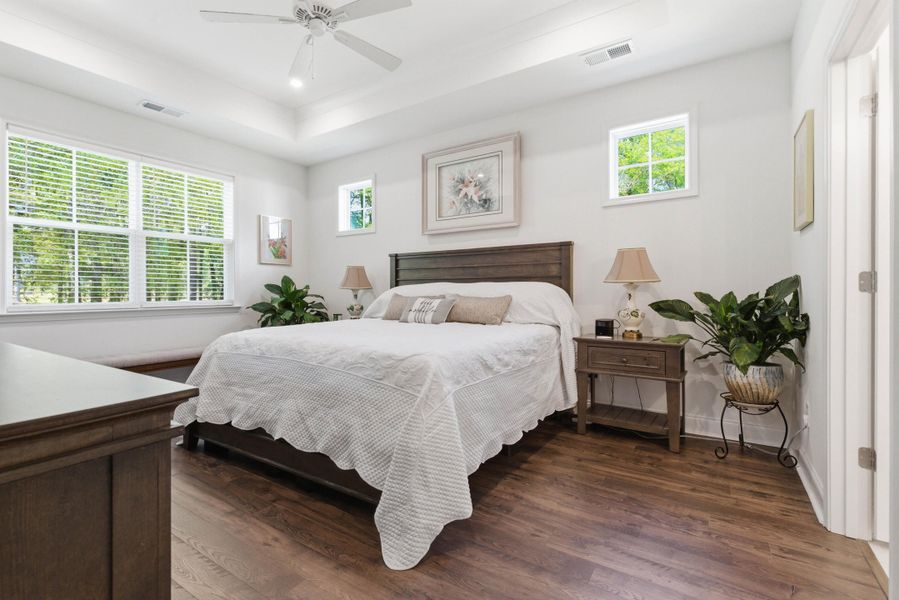 Furnished interior view inside a new home in , Santee (Image 73).