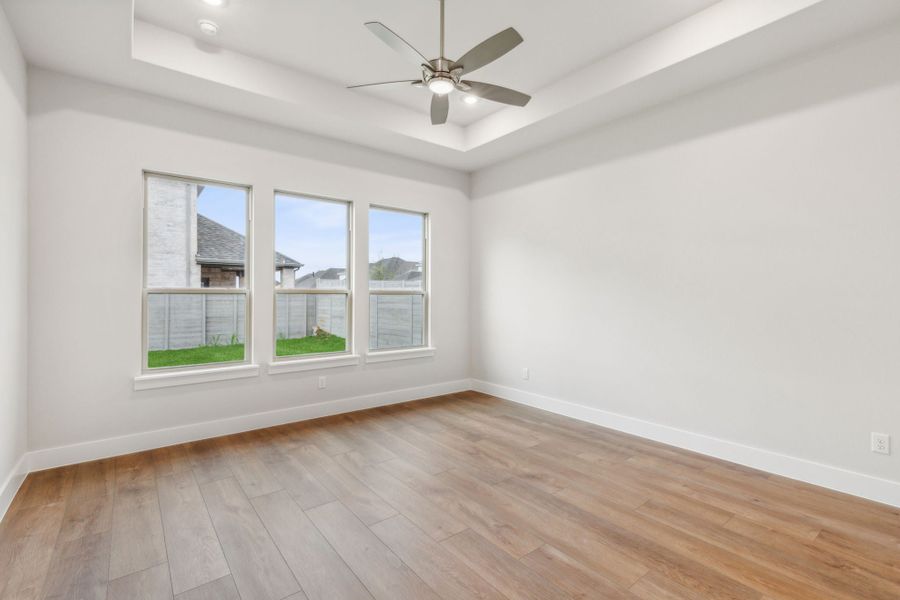 Spacious, unfurnished interior of a new home in Painted Tree Lakeside, McKinney (Image 17). Spacious, unfurnished interior of a new home in Painted Tree Lakeside, McKinney (Image 17).