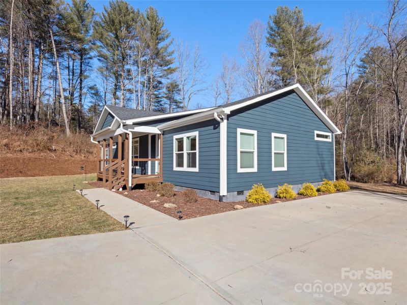 Image 31 of a home in .