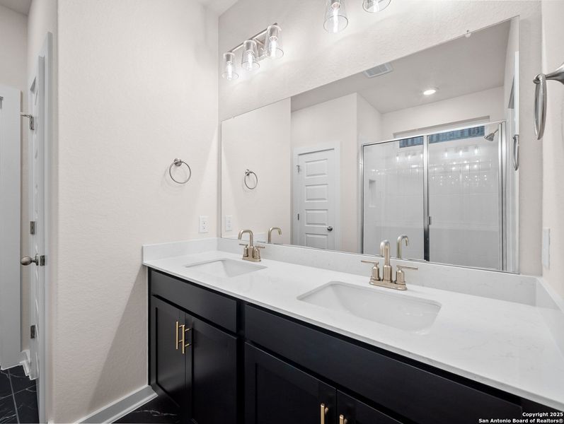 Furnished interior view inside a new home in Comanche Ridge, San Antonio (Image 4). Furnished interior view inside a new home in Comanche Ridge, San Antonio (Image 4).