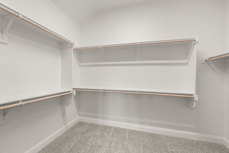 Spacious, unfurnished interior of a new home in Panchasarp Farms, Burleson (Image 21).