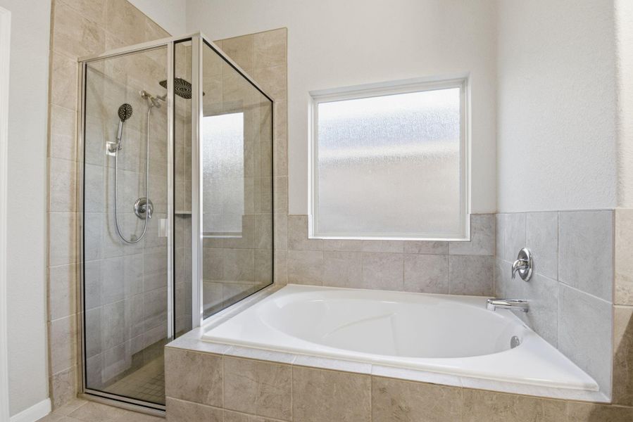 Furnished interior view inside a new home in Legends Bay, Baytown (Image 45). Furnished interior view inside a new home in Legends Bay, Baytown (Image 45).