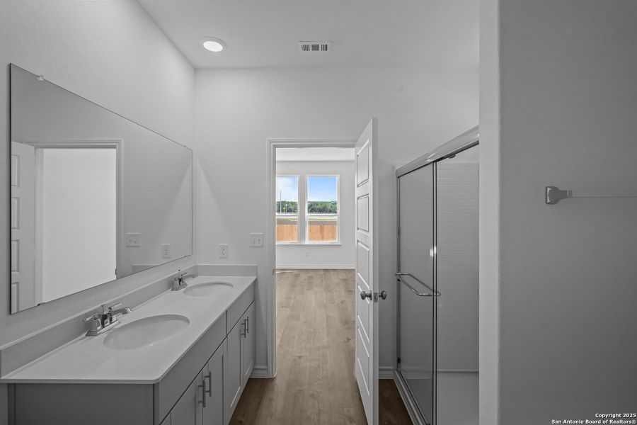 Furnished interior view inside a new home in Davis Ranch, San Antonio (Image 10).