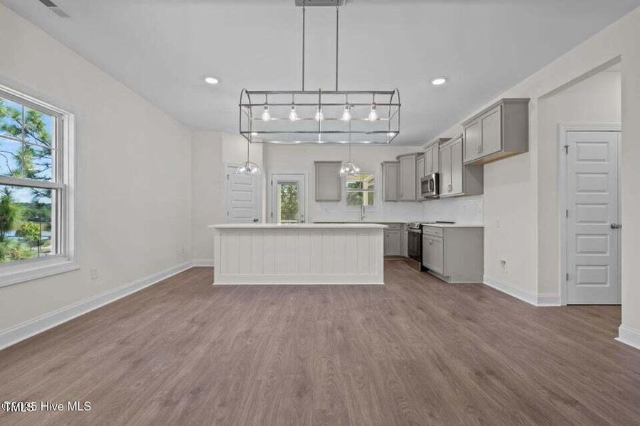 20250904143342251520000000-o