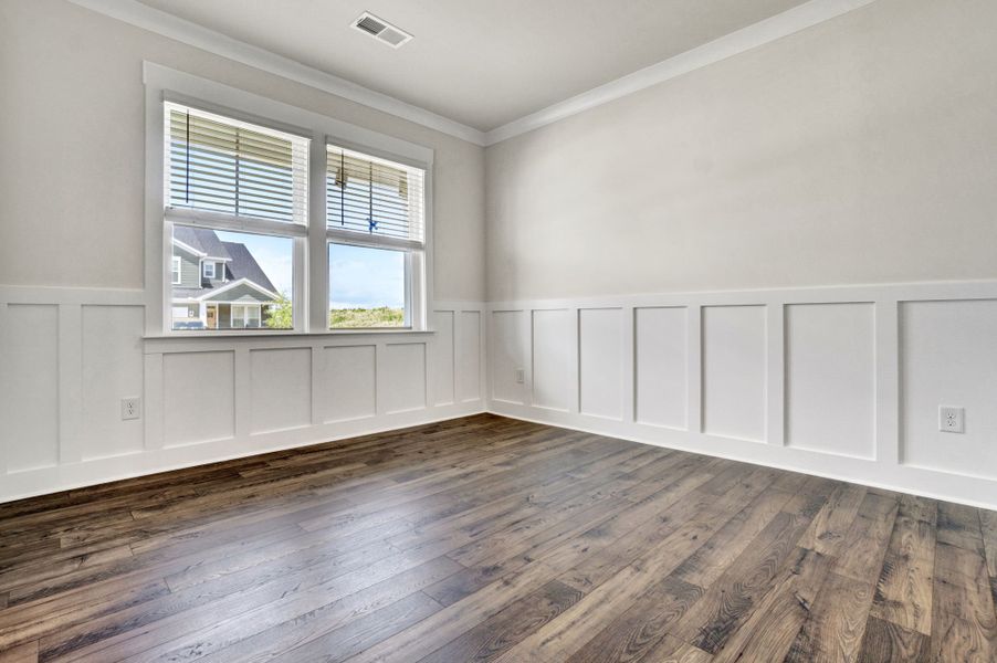Spacious, unfurnished interior of a new home in Foxbank, Gray Court (Image 33). Spacious, unfurnished interior of a new home in Foxbank, Gray Court (Image 33).