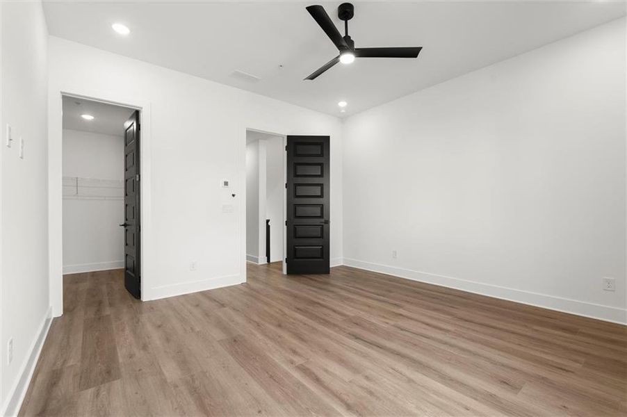 Spacious, unfurnished interior of a new home in , Alpharetta (Image 34).