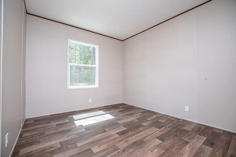 Spacious, unfurnished interior of a new home in , Carrollton (Image 31).