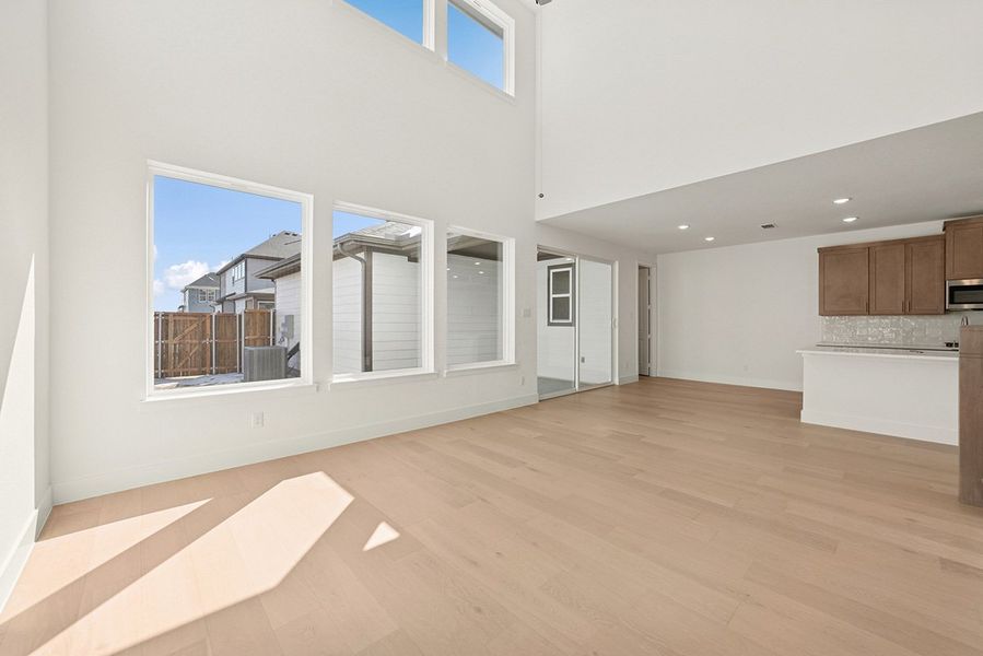 Representative unfurnished interior of a home built from the Skybrook by Landon Homes in Fields - East Village, Frisco (Image 9).