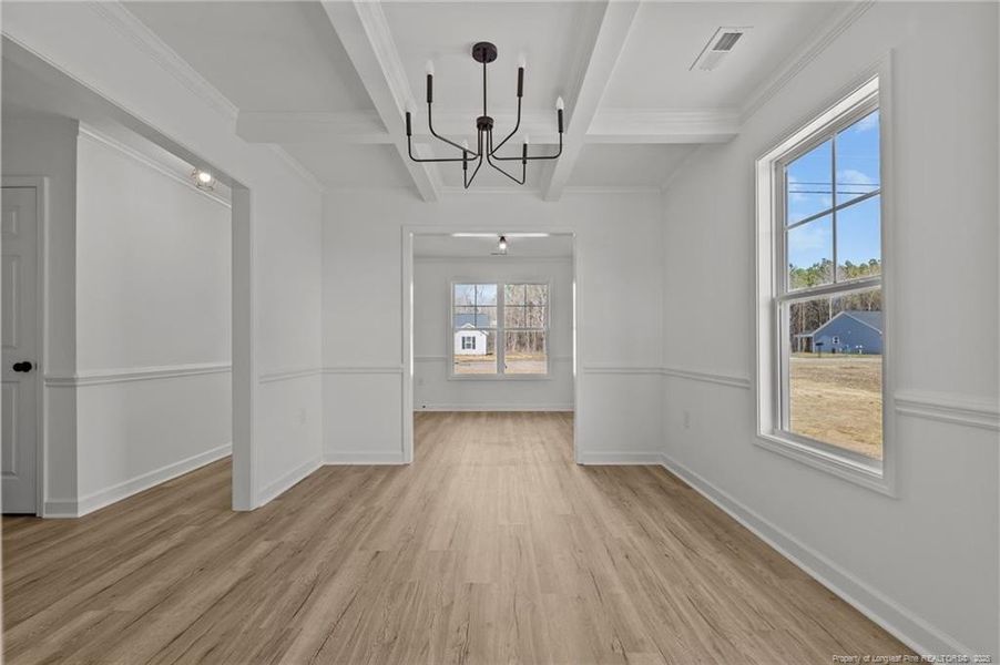 DR looking toward front flex room