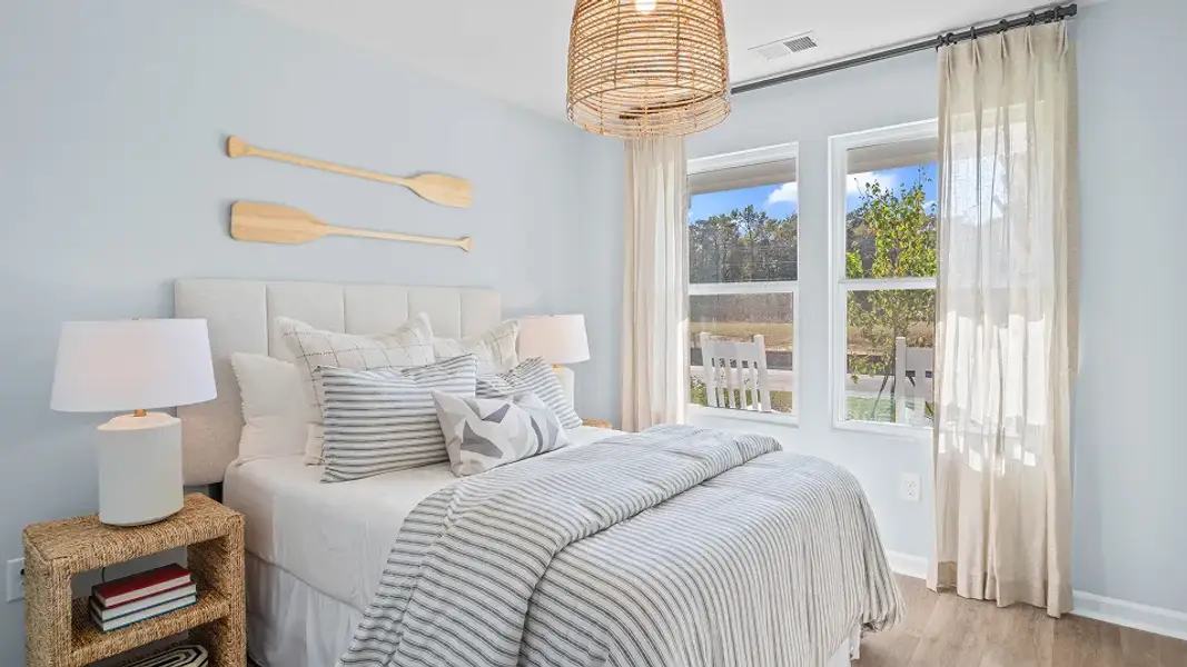 3320 Newlin Bed3 F1
