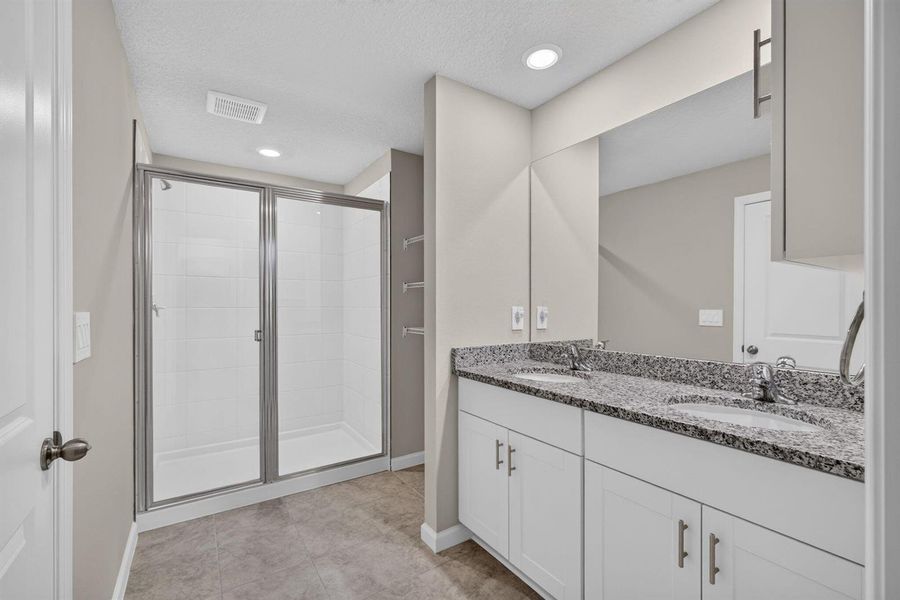 21-web-or-mls-5D1A8506