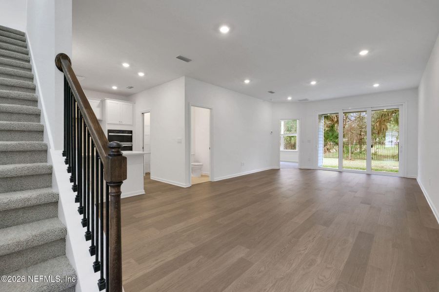 Spacious, unfurnished interior of a new home in The Hammock at Palm Harbor, Palm Coast (Image 25).