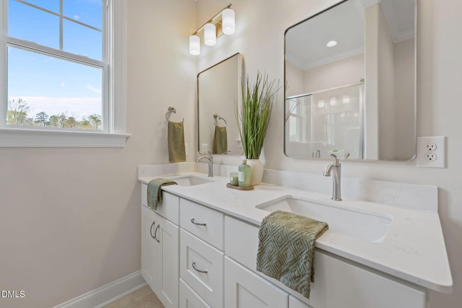 31-web-or-mls-ROB01559