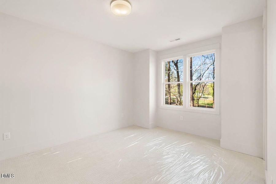 2044355995524827465-67