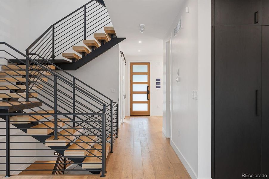 Spacious, unfurnished interior of a new home in , Denver (Image 29).