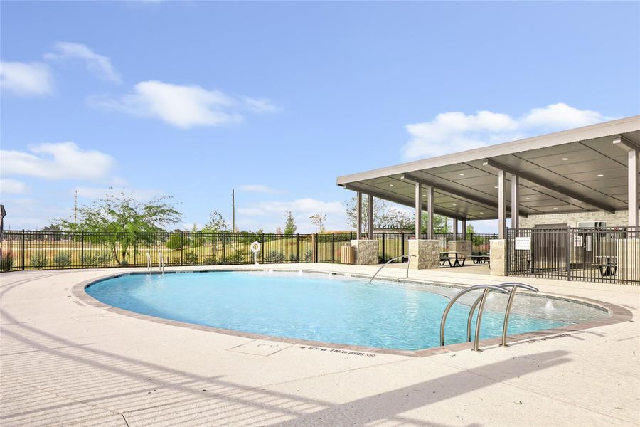 Community amenities in , Crosby (Image 32).