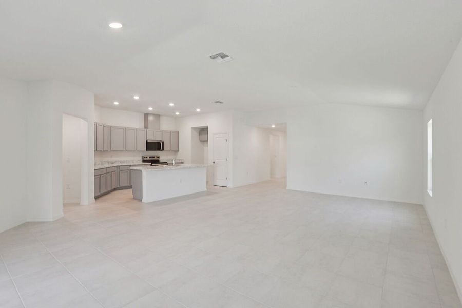 Spacious, unfurnished interior of a new home in The Preserve at Legends Pointe II, Hudson (Image 5).