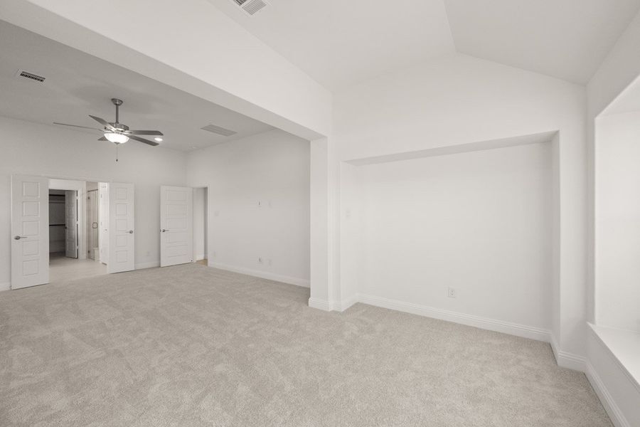 Representative unfurnished interior of a home built from the Sandstone II by Pacesetter Homes in Timberbrook, Justin (Image 20).