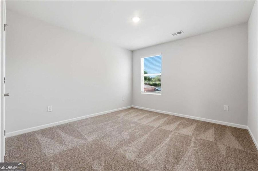 Spacious, unfurnished interior of a new home in Parkway James, Snellville (Image 13). Spacious, unfurnished interior of a new home in Parkway James, Snellville (Image 13).