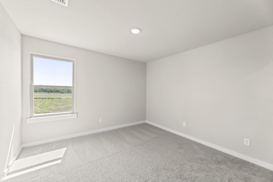 Spacious, unfurnished interior of a new home in Hillside Village 40s, Celina (Image 24).