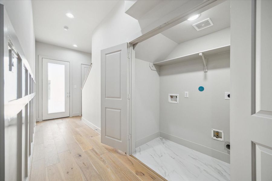 Spacious, unfurnished interior of a new home in , Houston (Image 21). Spacious, unfurnished interior of a new home in , Houston (Image 21).