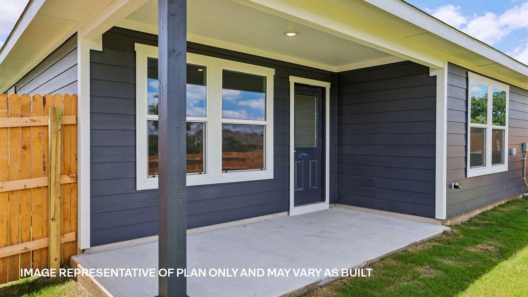 Representative exterior details of a home built from the The Dalton by D.R. Horton in Valverde, Bastrop (Image 29).