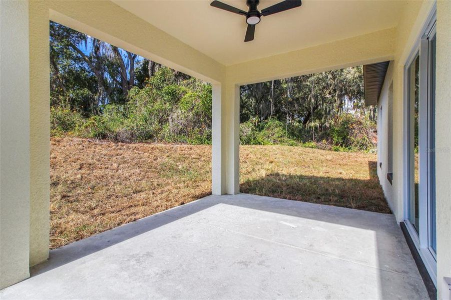 Exterior details and patio area of a home in , Deland (Image 3).