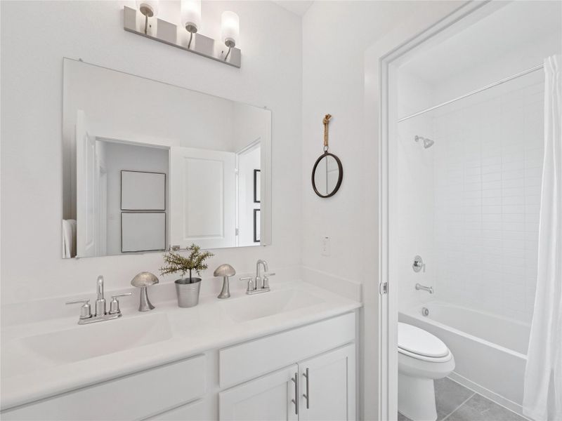 Hall bath (*Photo not of actual home and used for illustration purposes only.)